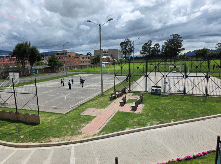 Captura de pantalla 2025-11-10 135119